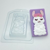 Лама в цветах