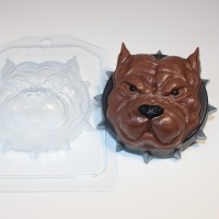 Серьезный пес