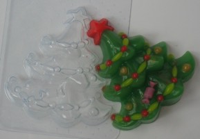 Ёлка украшенная