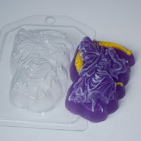 Фея на месяце