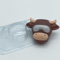 Бык в очках