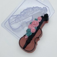 Скрипка с цветами